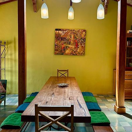 Guesthouse Mooz Canggu Exterior foto
