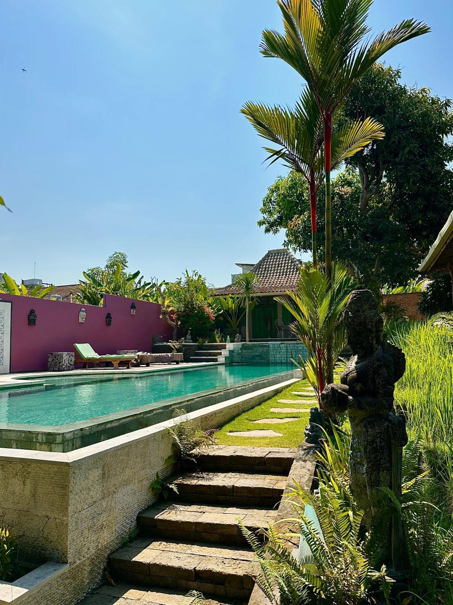 Guesthouse Mooz Canggu Exterior foto