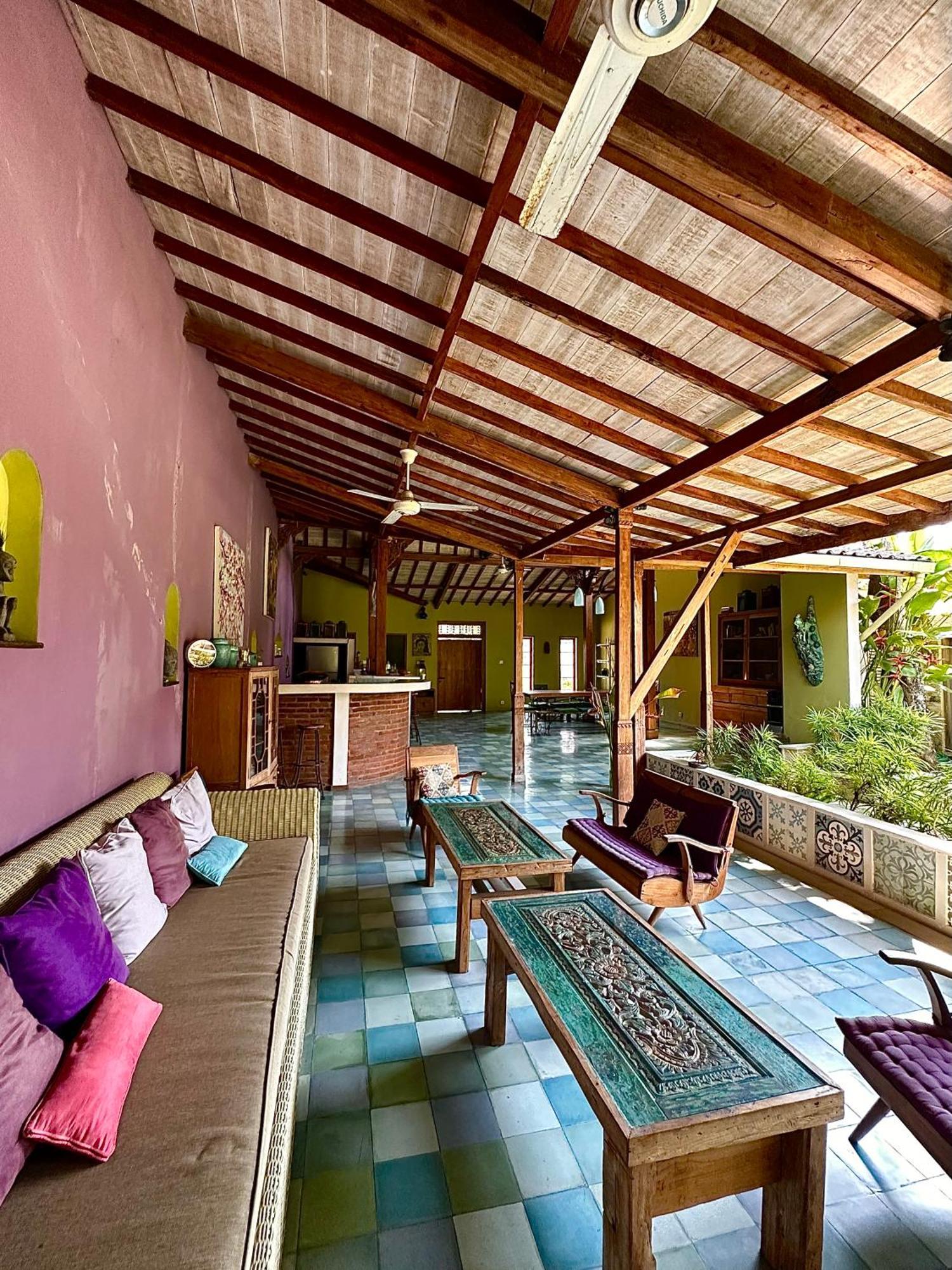 Guesthouse Mooz Canggu Exterior foto